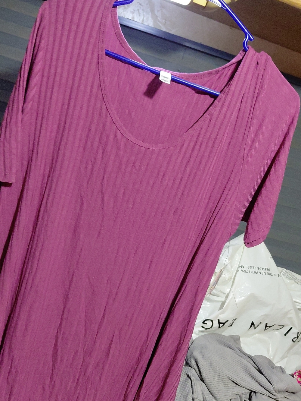 LuLaRoe Women's Ribbed Tunic in Plum Berry
